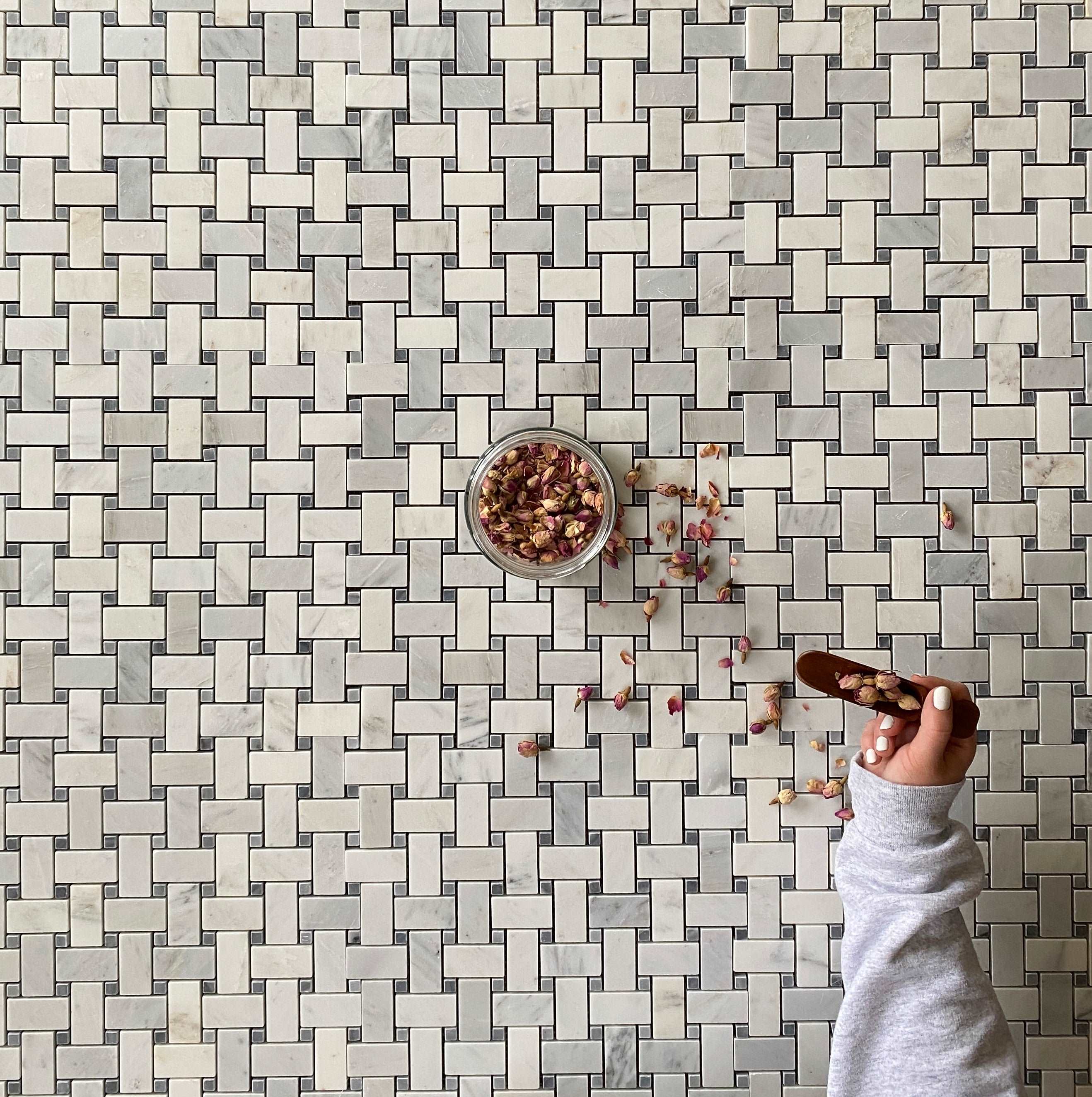 ARABESCATO MARBLE MOSAIC POLISHED BASKET WEAVE BLUE DOT 1